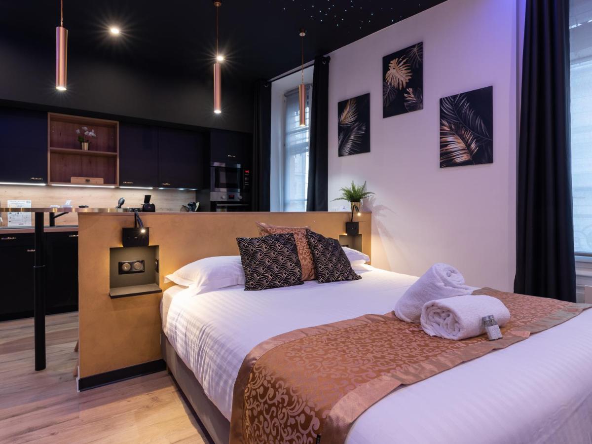 Appartement Chic Proche Bellecour Avec Parking Lyon Ngoại thất bức ảnh