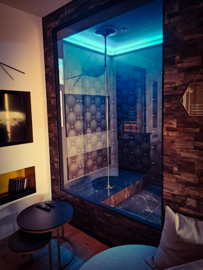 Appartement Chic Proche Bellecour Avec Parking Lyon Ngoại thất bức ảnh